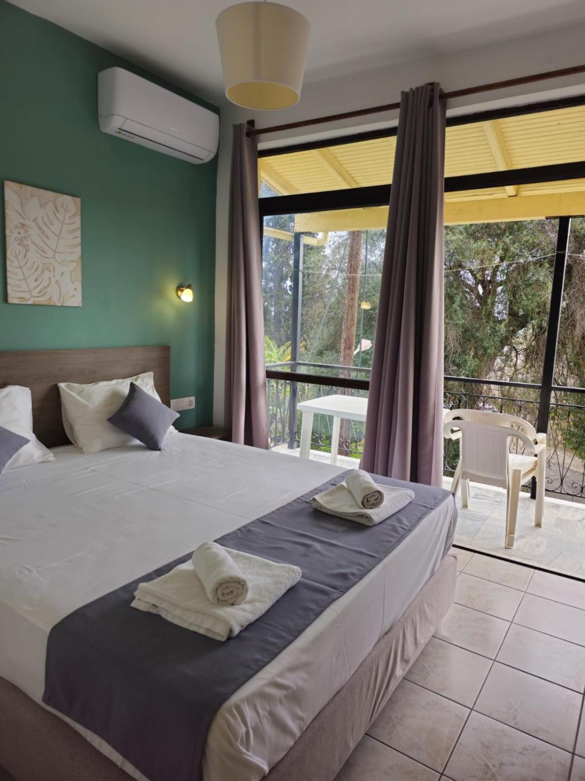 شقة Gardelis Gardens بينيتسيس الغرفة الصورة